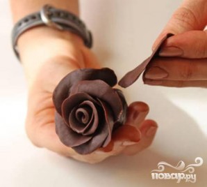 Шоколадные розы - фото шаг 6