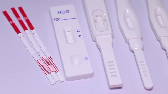 В основе всех тестов на беременность лежит их реакция на гормон ХГЧ