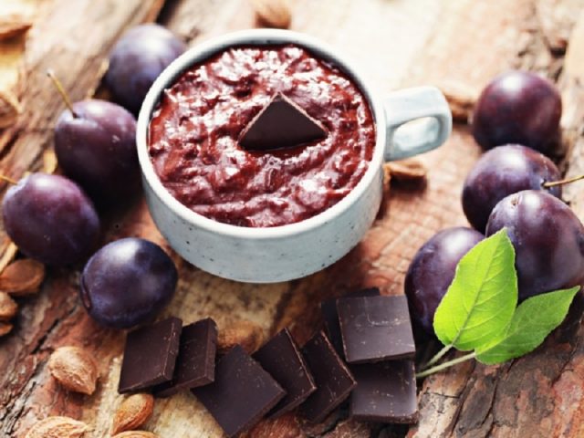 Шоколадное сливовое варенье: рецепты с пошаговыми фото